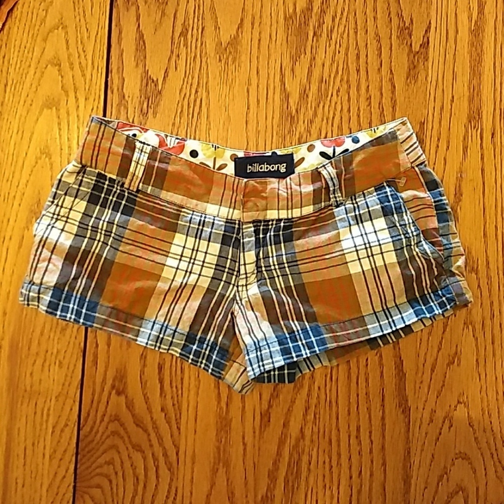 Billabong shorts